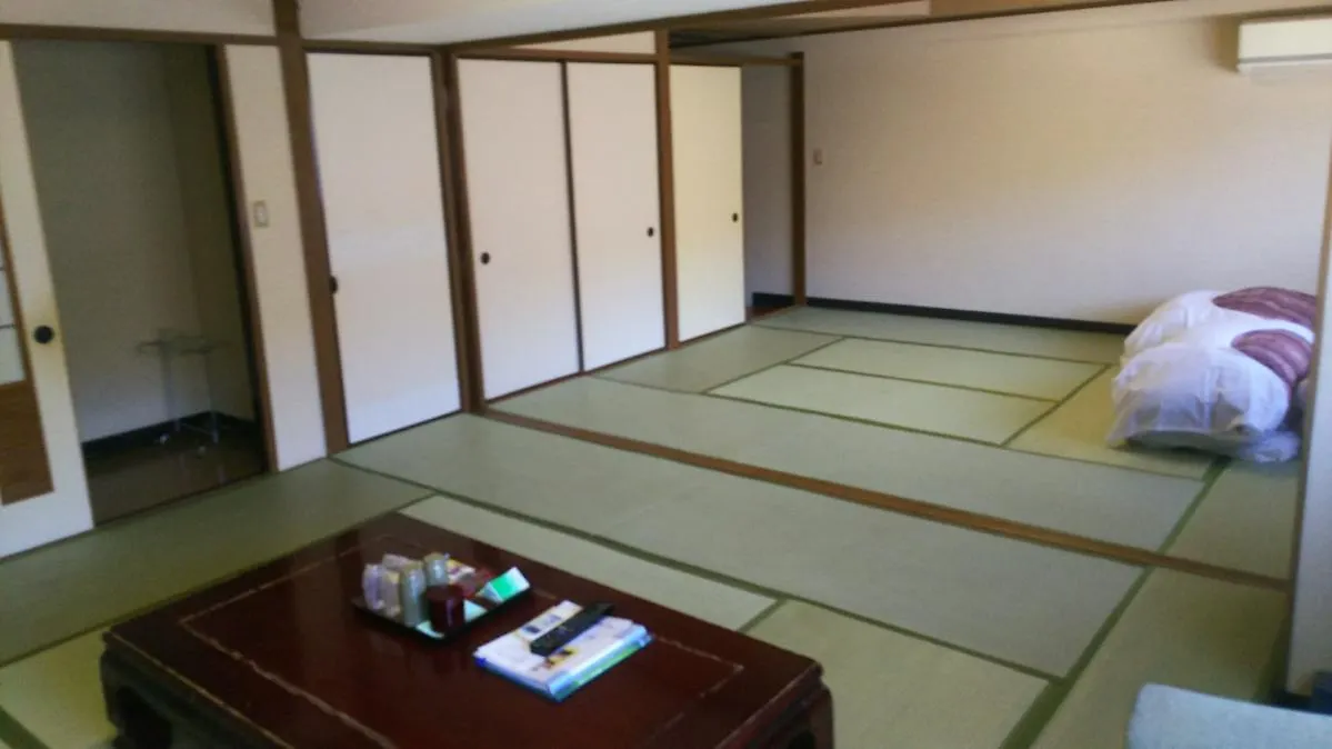 Itoen Hotel Hakone Yumoto Ryokan
