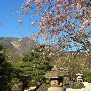 Pensjonat Onsen & Garden -asante Inn-